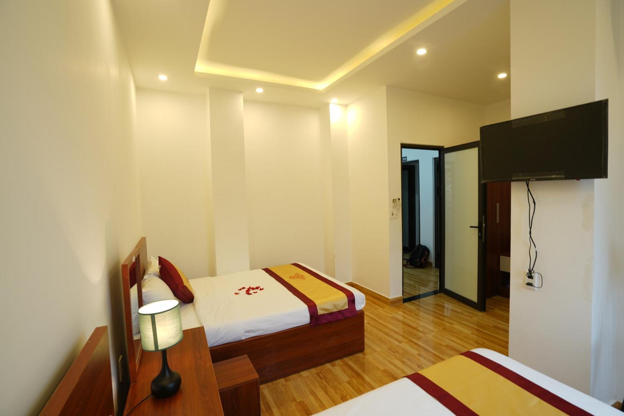 Sapphire Hotel Hue Room photo