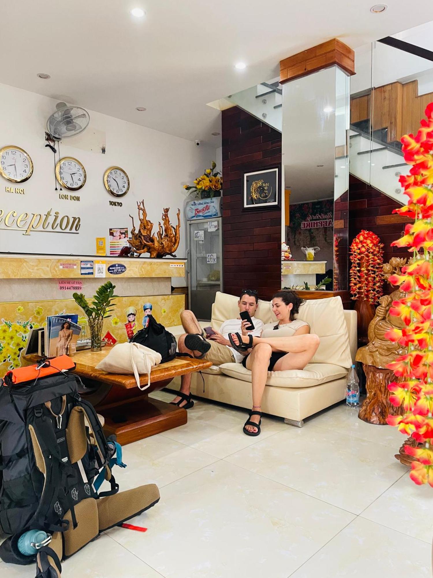 Sapphire Hotel Hue Exterior photo
